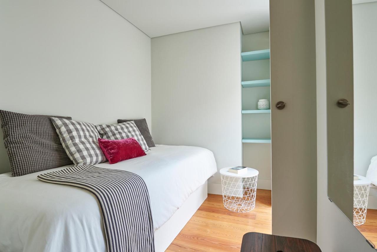 Modern Apartment Bica Dos Olhos Lisboa Habitación foto