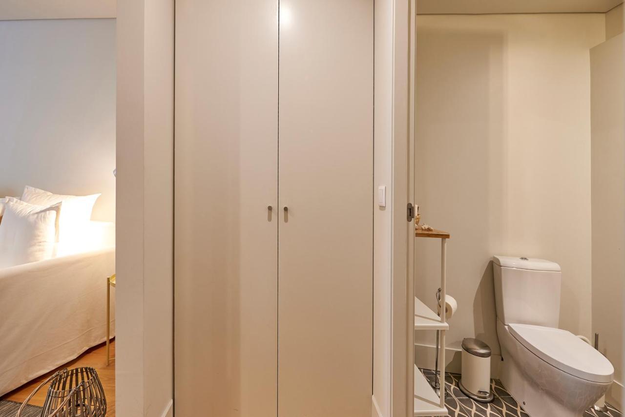 Modern Apartment Bica Dos Olhos Lisboa Habitación foto