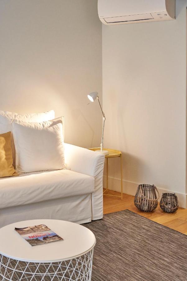 Modern Apartment Bica Dos Olhos Lisboa Habitación foto