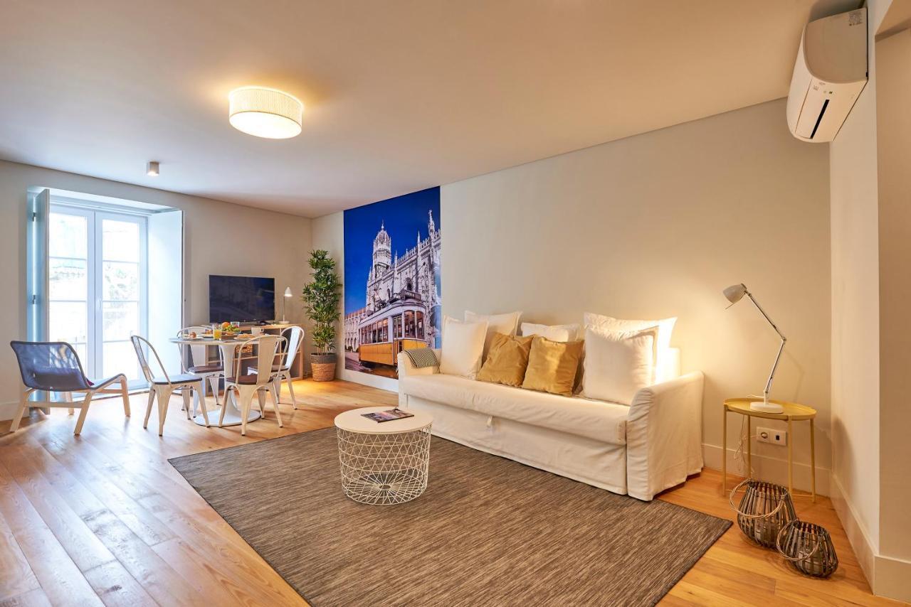 Modern Apartment Bica Dos Olhos Lisboa Habitación foto